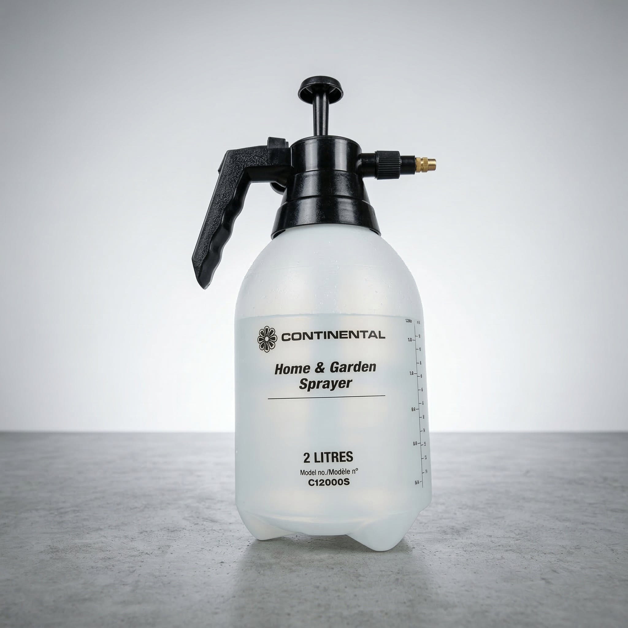 Industrial Compression Sprayer – For NoxCleaner Roof Surface Prep